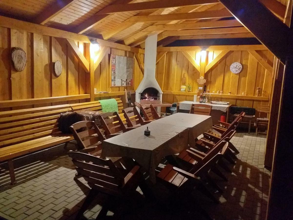 Penzion Anika Krasnohorska Dlha Luka Ngoại thất bức ảnh